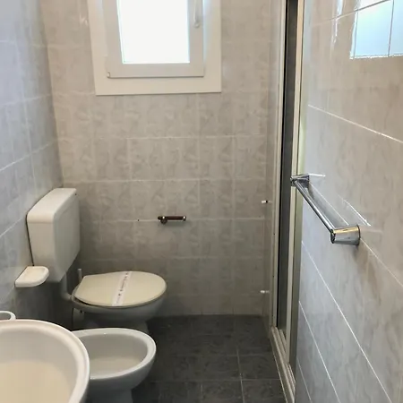 Villini Oasi - Casetta Vicino Al Mare Con Scoperto Esclusivo Da Colla Feriehus